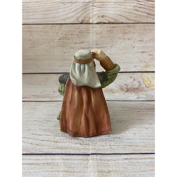 Vintage 1980s World of Krystonia Fantasy Captain Tulan Figurine Made in England - Picture 2 of 3